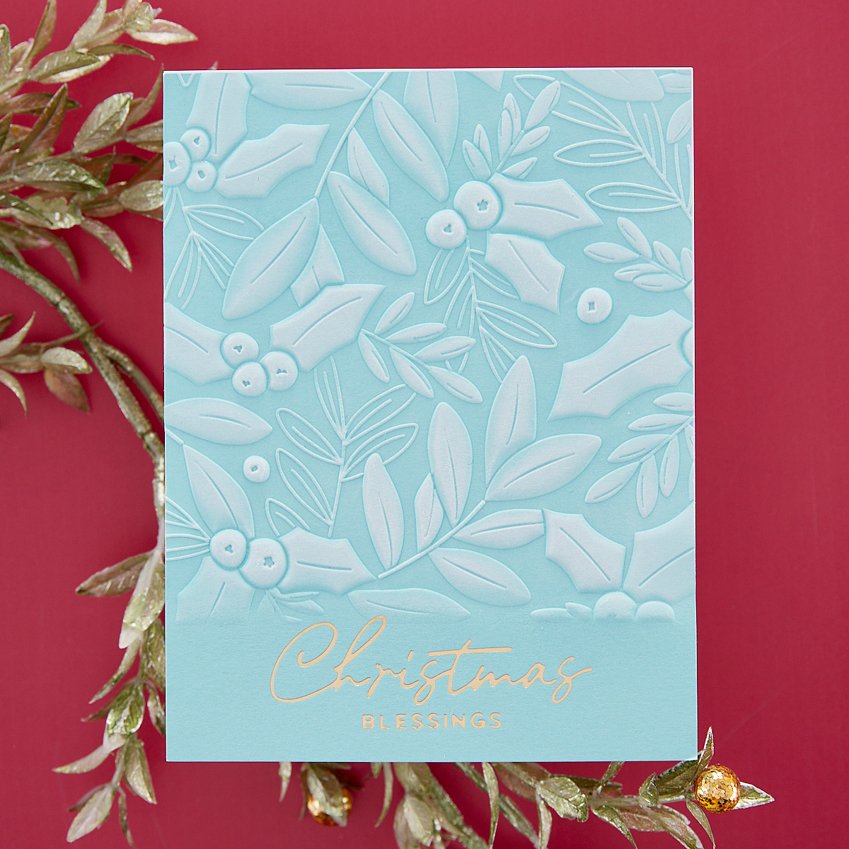Spellbinders - Holly & Foliage 3D Embossing Folder by Yana Smakula