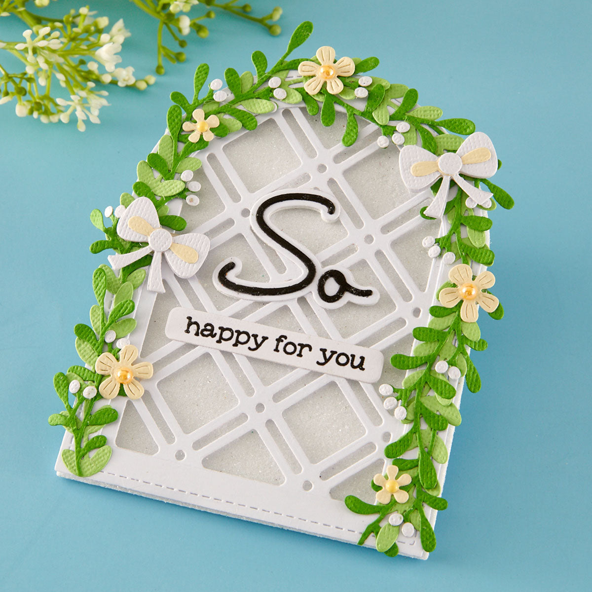 Spellbinders - Decorative Lattice Etched Dies by Lisa Horton