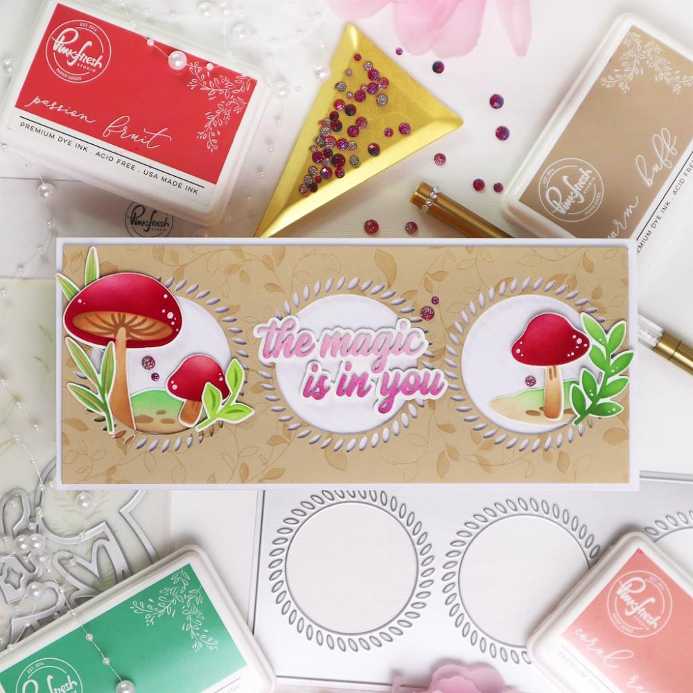 Pinkfresh Studio - Stencils 4.25"X5.25" - Delicate Foliage