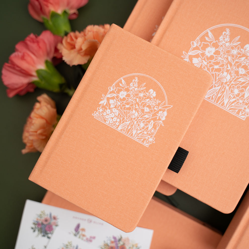 ***Pre-Order*** Archer and Olive - Wildflowers Framed - Notebook - TN 144 Pages - Dot Grid